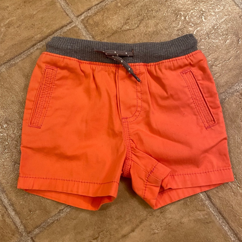 Oshkosh 12m boy shorts